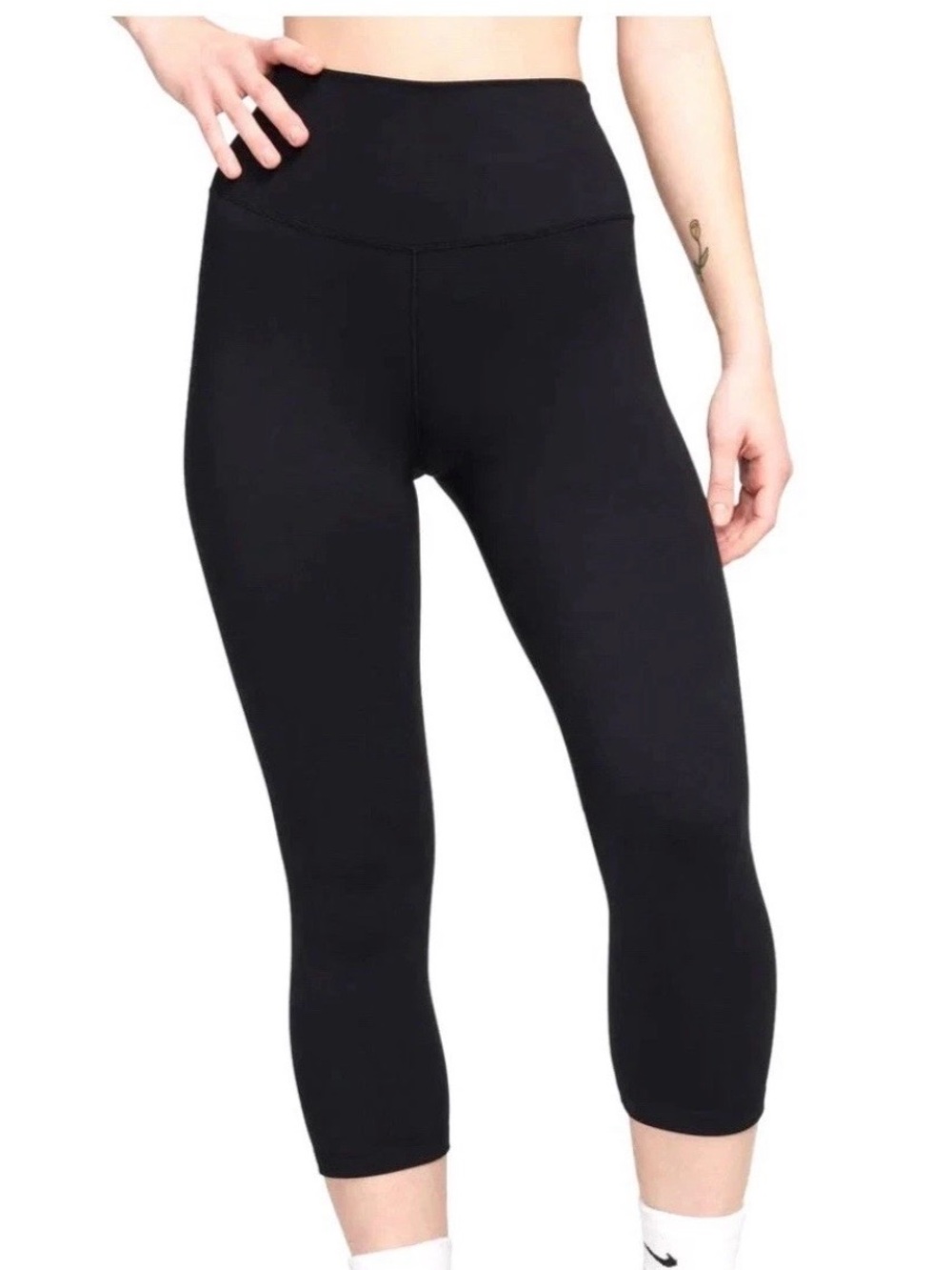 Nike Dri-FIT Women Training Gentle Support High Rise Crop - Black XS NWT